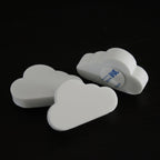 Dørstoppere i skum, formet som skyer